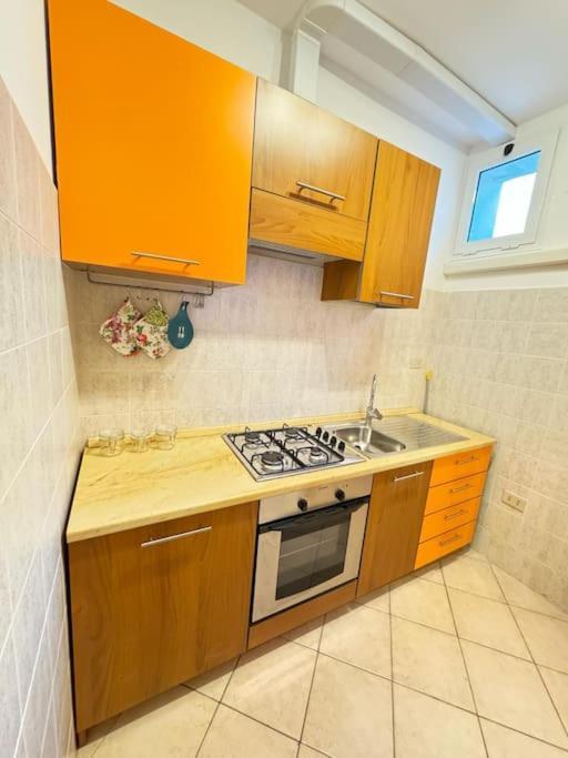 Il Nido Di Silvia A Due Passi Dal Teatro Rossini Apartment Pesaro Luaran gambar