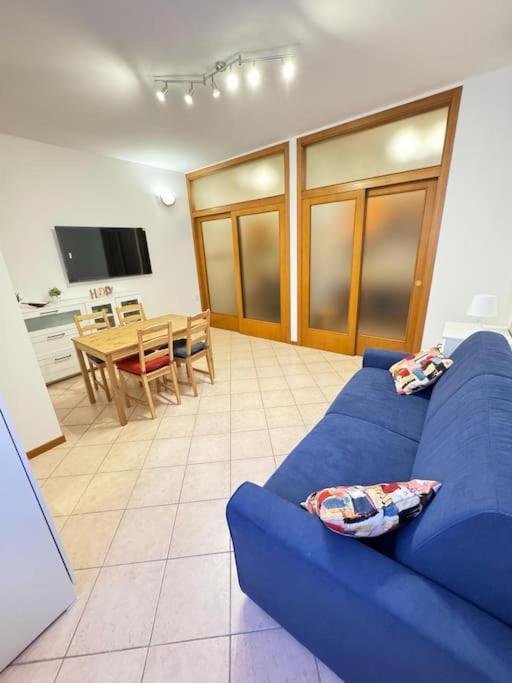 Il Nido Di Silvia A Due Passi Dal Teatro Rossini Apartment Pesaro Luaran gambar