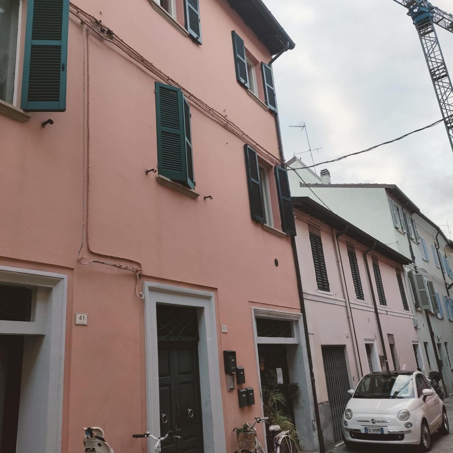 Il Nido Di Silvia A Due Passi Dal Teatro Rossini Apartment Pesaro Luaran gambar